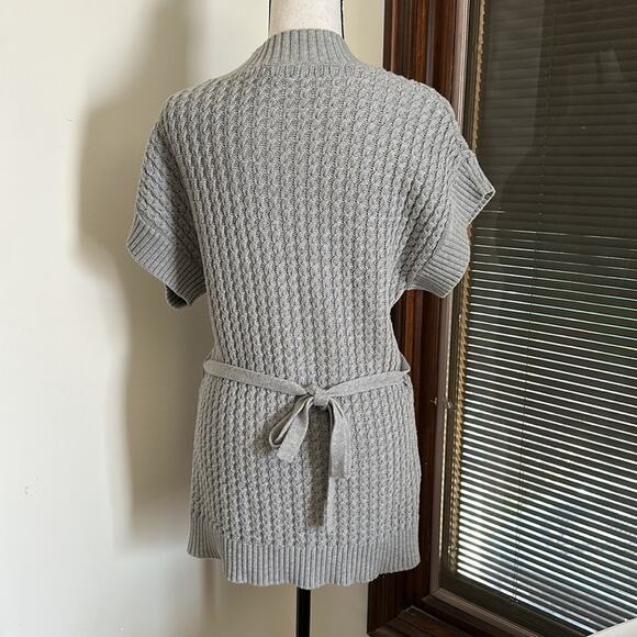 Calvin Klein | Short Sleeve Tunic Sweater with Belt Size S - Picture 3 of 9